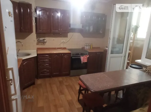 Орендувати квартиру за адресою вул. Урлівська, 38 на Findly.com.ua Квартира на вул. Урлівська, 38, ID 381026, фото №1