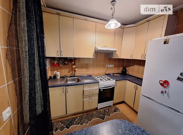 Купити квартиру за адресою вул. Зарічанська на Findly.com.ua Квартира на вул. Зарічанська, ID 382544, фото №1