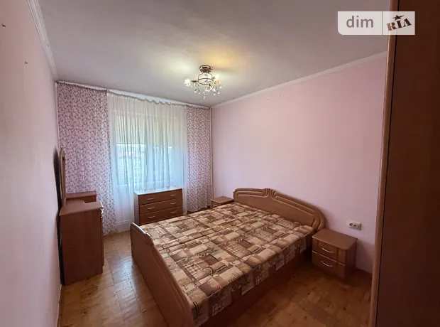 Квартира на вул. Коновальця Євгена в Луцьку, ID 396573, фото №3