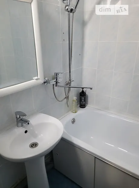 Квартира на вул. Героїв України, 12А в Кропивницькому, ID 402814, фото №30