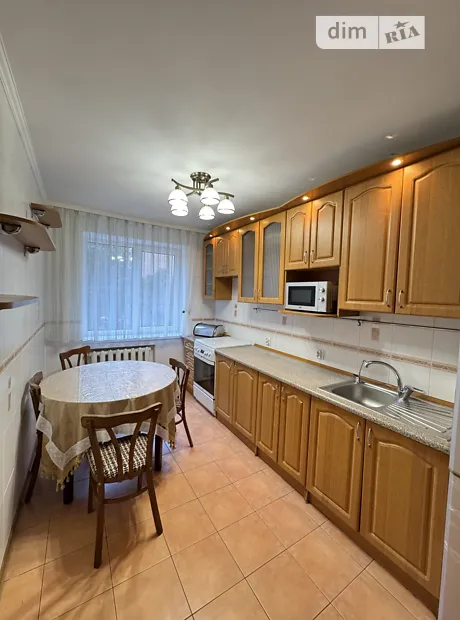 Квартира на вул. Богоявленська, 2 в Рівному, ID 402761, фото №6
