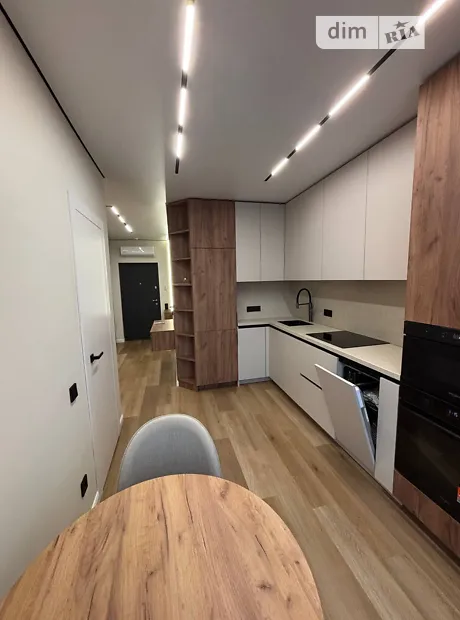 Квартира на вул. Левицького Романа, ID 411281, фото №1