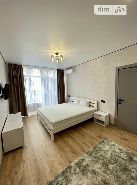 Квартира на вул. Оптимістична, 3, ID 414673, фото №1