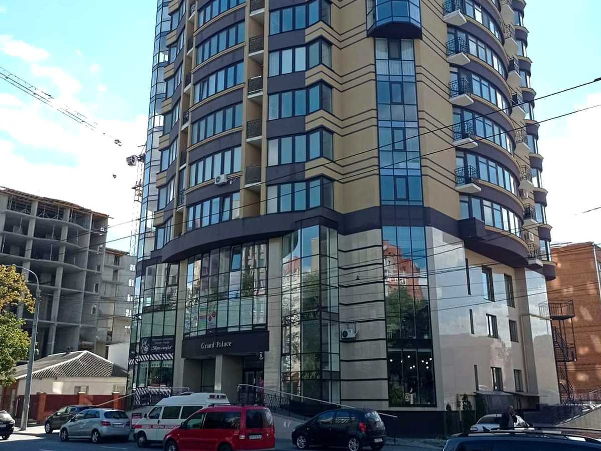 Купити квартиру за адресою вул. Подільська, 186 на Findly.com.ua Квартира на вул. Подільська, 186, ID 394024, фото №1
