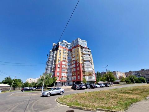 Купити квартиру за адресою вул. Володимира Великого, 29-В в Кривий Ріг на Findly.com.ua Квартира на вул. Володимира Великого, 29-В в Кривий Ріг, ID 200904, фото №1