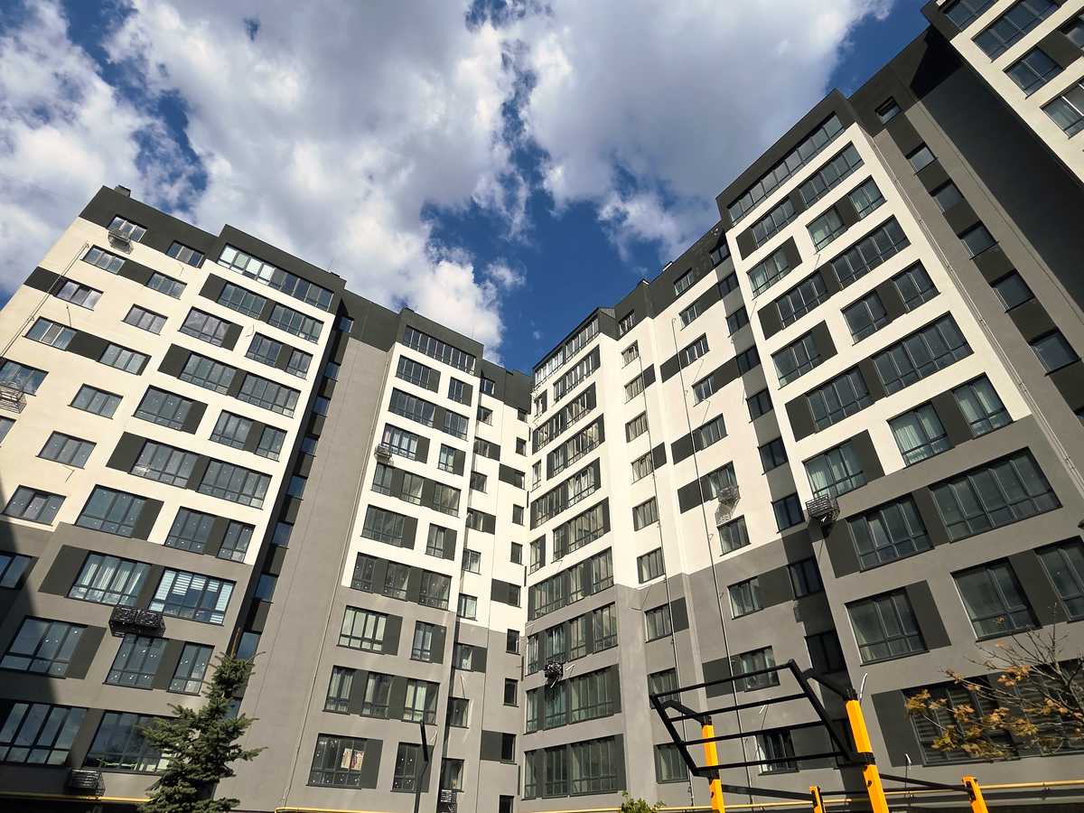 Купити квартиру за адресою вул. Озерна на Findly.com.ua Квартира на вул. Озерна, ID 394010, фото №1