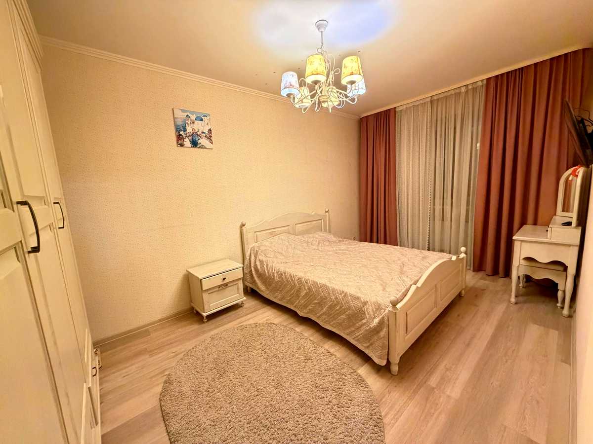 Квартира на вул. Зарічанська, ID 394090, фото №1