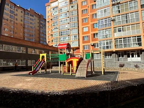 Квартира на вул. Рівненська, 12-Б в Чернівцях, ID 244761, фото №1