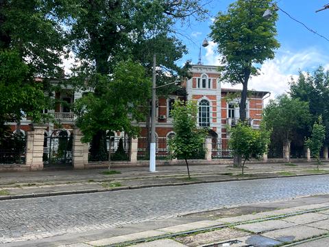 Купити квартиру за адресою вул. Французький бульв., 23/25 в Одеса на Findly.com.ua Квартира на вул. Французький бульв., 23/25 в Одеса, ID 265749, фото №1