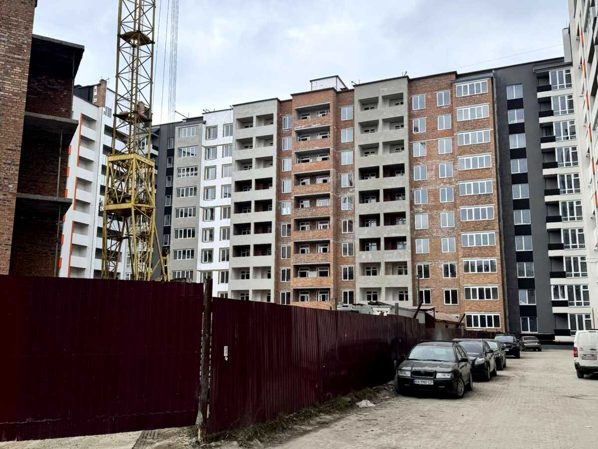 Купити квартиру за адресою вул. Інститутська, 6/1-Б на Findly.com.ua Квартира на вул. Інститутська, 6/1-Б, ID 393417, фото №1