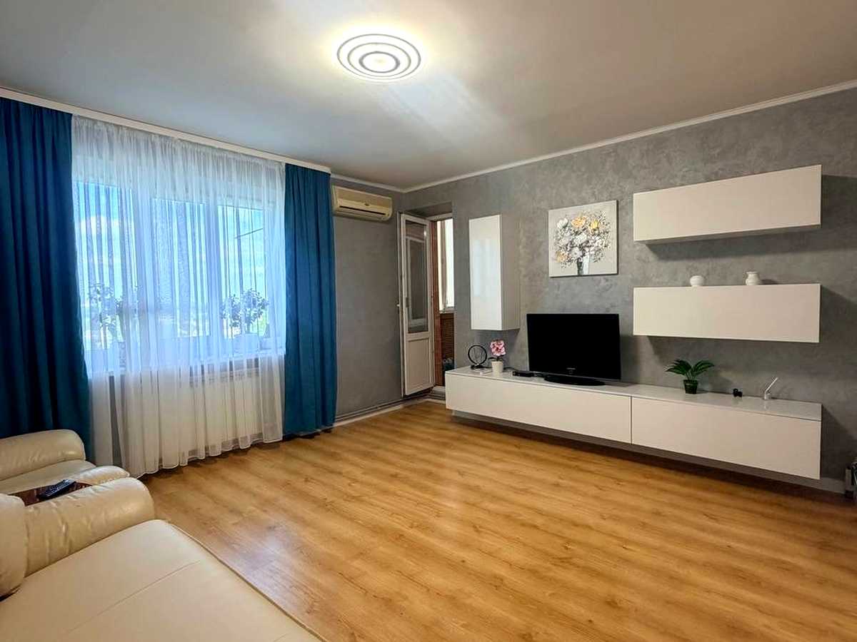 Квартира на вул. Молодіжна, 8 в Києві, ID 389027, фото №2