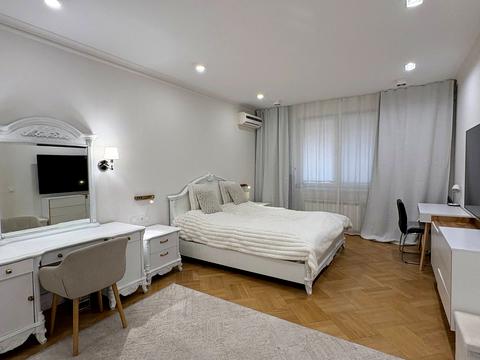 Квартира на вул. Ринок, 1 в Івано-Франківську, ID 208616, фото №14