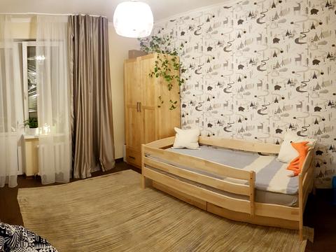 Орендувати квартиру за адресою вул. Осіння, 33 в Київ на Findly.com.ua Квартира на вул. Осіння, 33 в Київ, ID 211826, фото №1