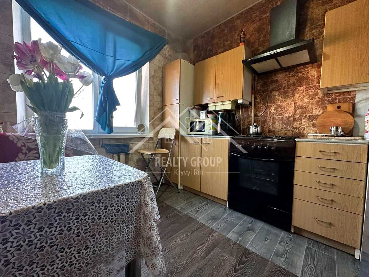 Купити квартиру за адресою вул. Спасівська, 18 в Кривий Ріг на Findly.com.ua Квартира на вул. Спасівська, 18 в Кривий Ріг, ID 324170, фото №1