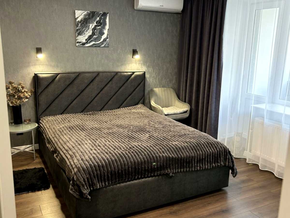 Квартира на вул. Інститутська, 6б, ID 392172, фото №1