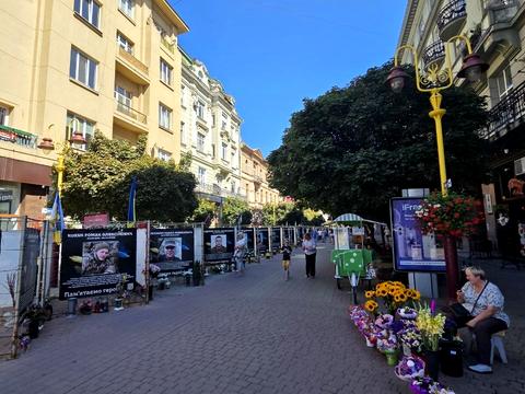 Квартира на вул. Незалежності, 11 в Івано-Франківську, ID 274936, фото №6