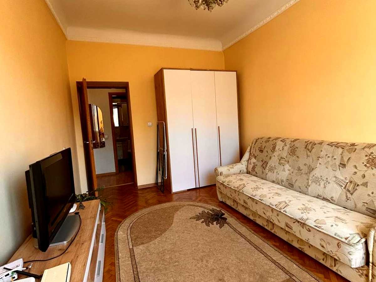 Квартира на вул. Незалежності, 57 в Івано-Франківську, ID 282424, фото №1