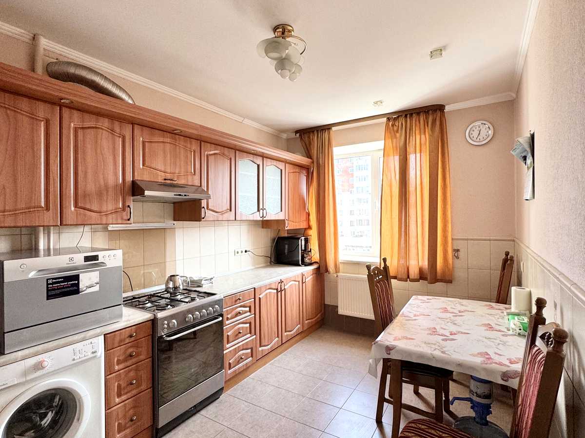 Квартира на вул. Курінного Чорноти вул., 2 к4 в Івано-Франківську, ID 283535, фото №1