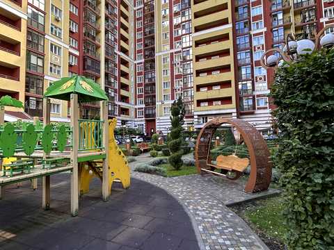 Квартира на вул. Українська вул., 83-Б к11 в Києві, ID 289354, фото №1