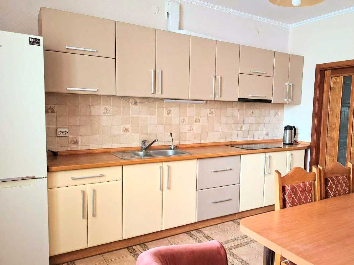 Квартира на вул. Кадетський Гай, 3 в Києві, ID 295939, фото №1