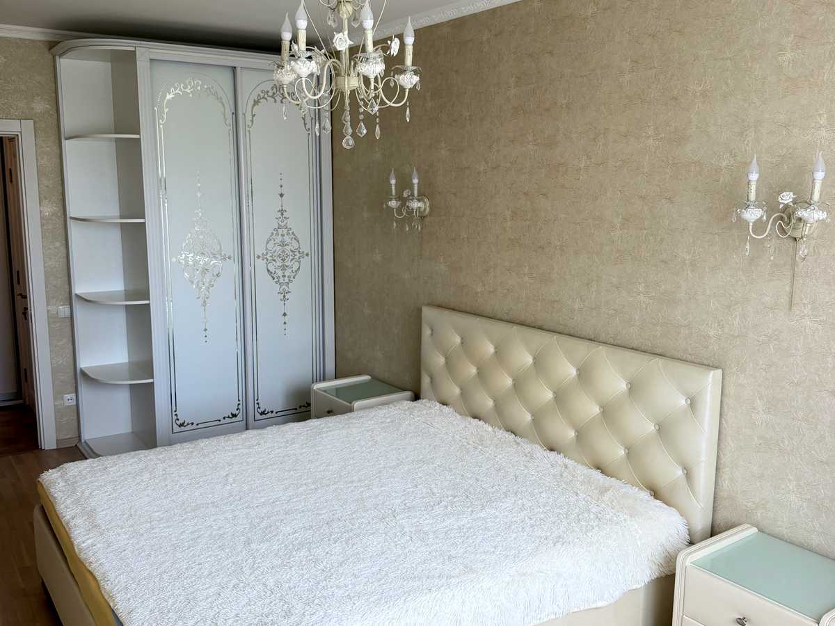 Квартира на вул. Авіаконструктора Ігоря Сікорського, 1 в Києві, ID 296054, фото №2