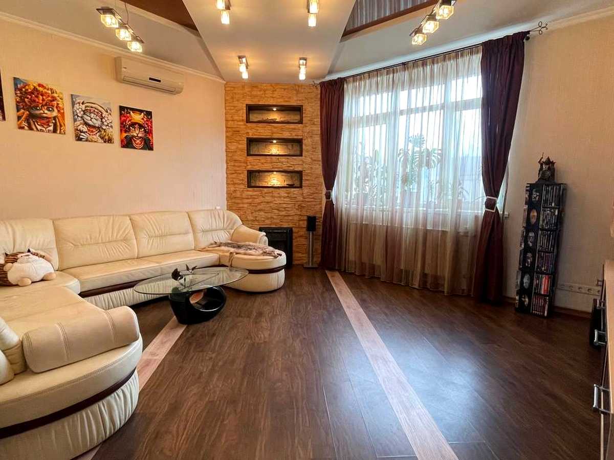Квартира на вул. Сучасна, 8 в Кривому Розі, ID 296400, фото №1