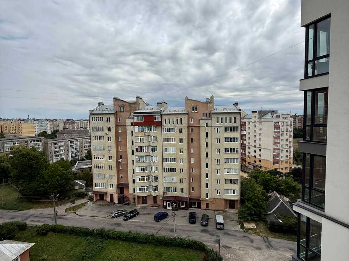 Квартира на вул. Степана Бандери в Івано-Франківськ, ID 298109, фото №3