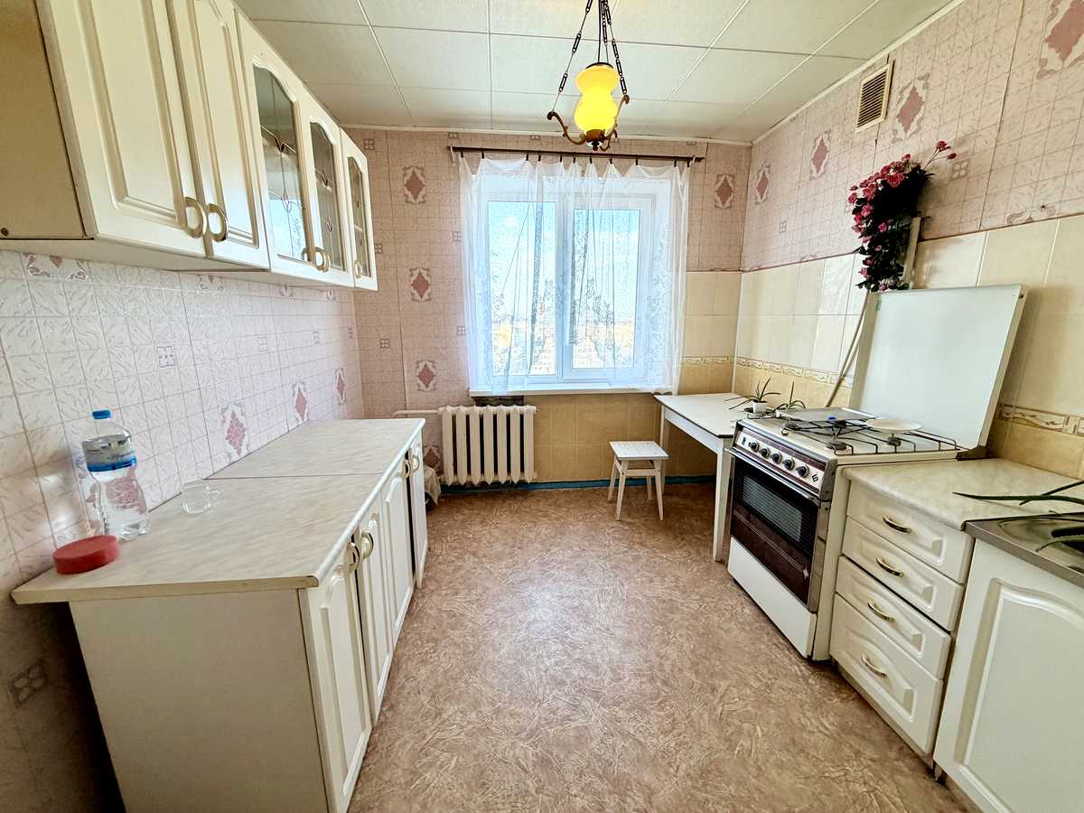 Квартира на вул. Космонавтів, 17 в Кривому Розі, ID 300368, фото №1