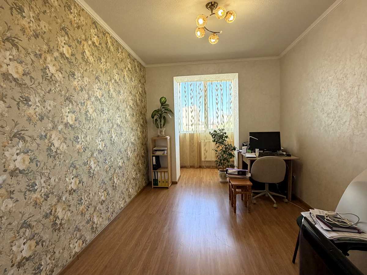 Квартира на вул. Гната Хоткевича вул., 44г к2 в Івано-Франківськ, ID 300545, фото №1