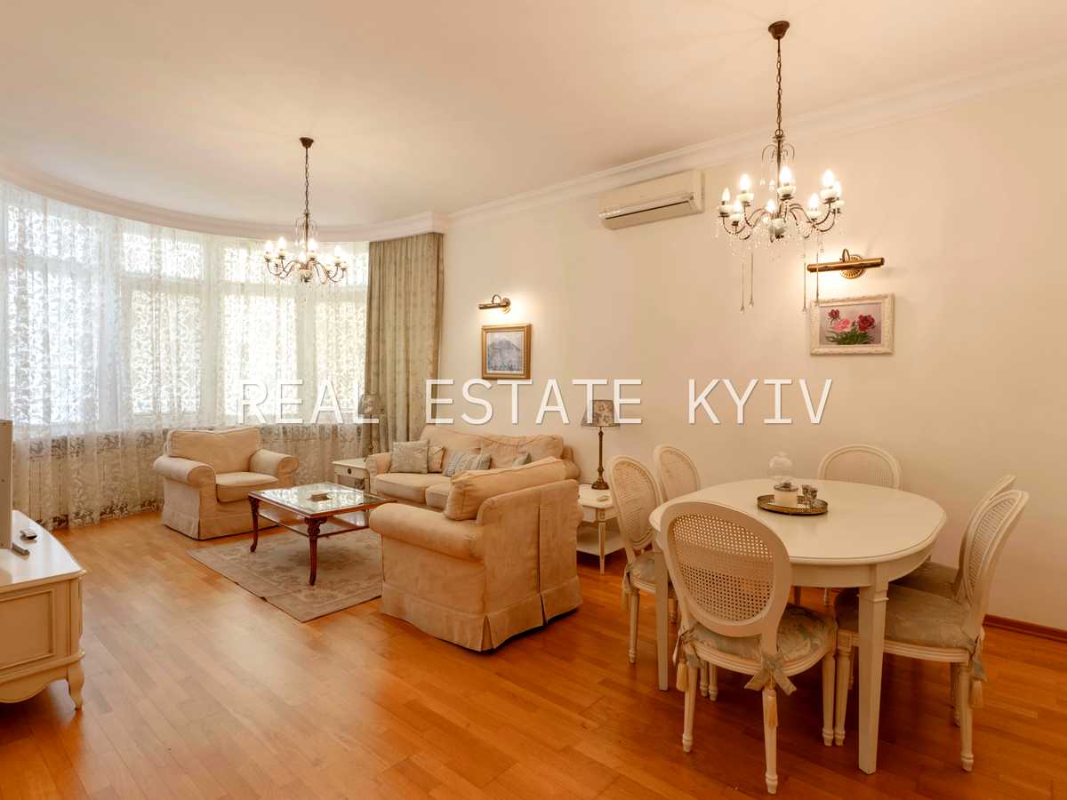 Орендувати квартиру за адресою вул. Дмитрівська, 69 в Київ на Findly.com.ua Квартира на вул. Дмитрівська, 69 в Київ, ID 302535, фото №1