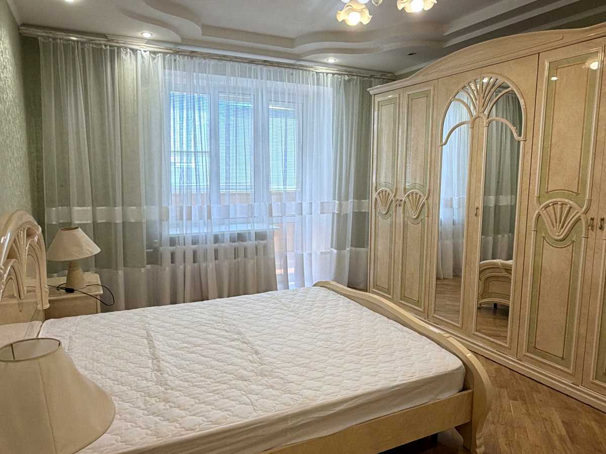 Квартира на вул. Прилужна вул., 4/15 в Києві, ID 303584, фото №1