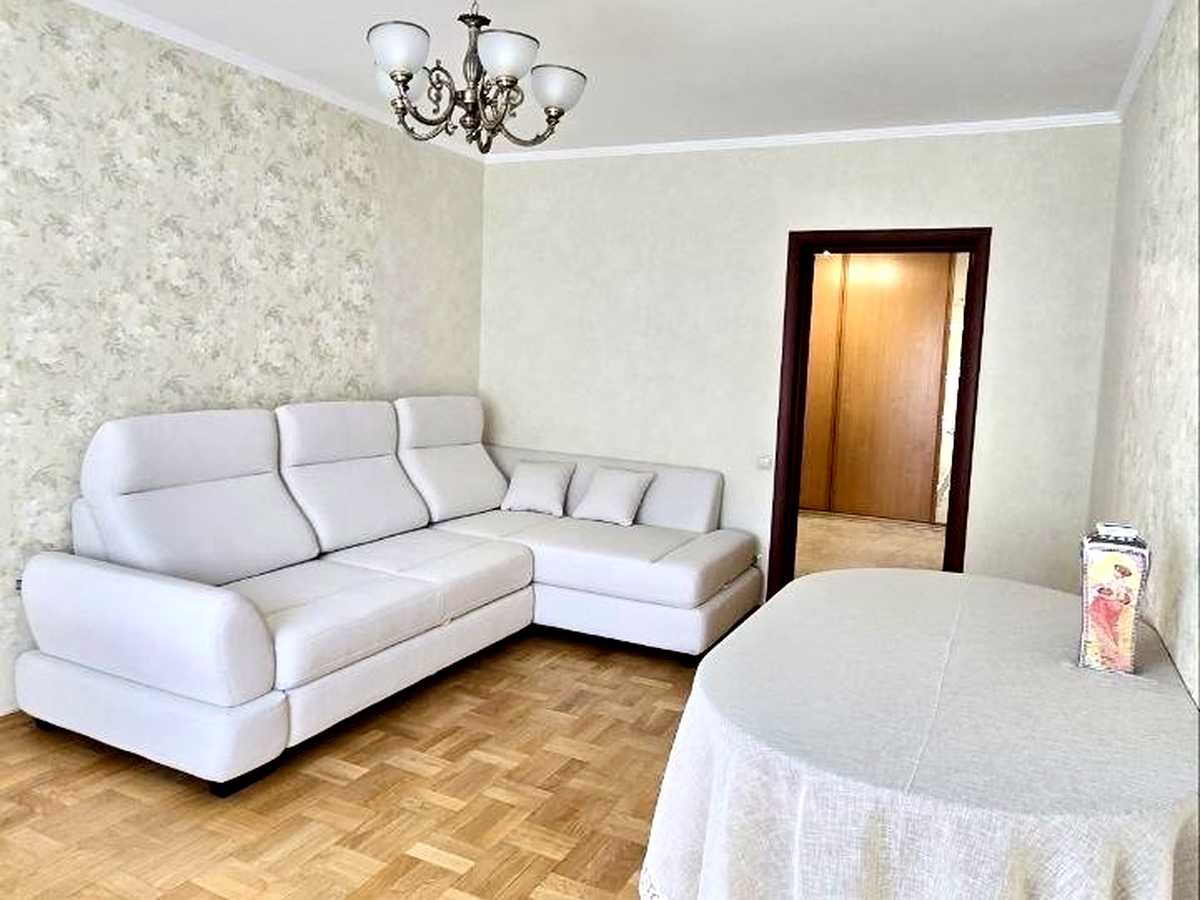 Купити квартиру за адресою вул. Лариси Руденко, 21-А в Київ на Findly.com.ua Квартира на вул. Лариси Руденко, 21-А в Київ, ID 328027, фото №1