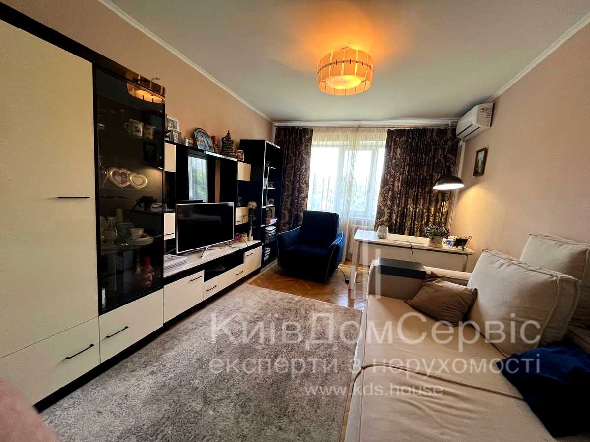 Квартира на вул. Деміївська, 55 в Києві, ID 409954, фото №2