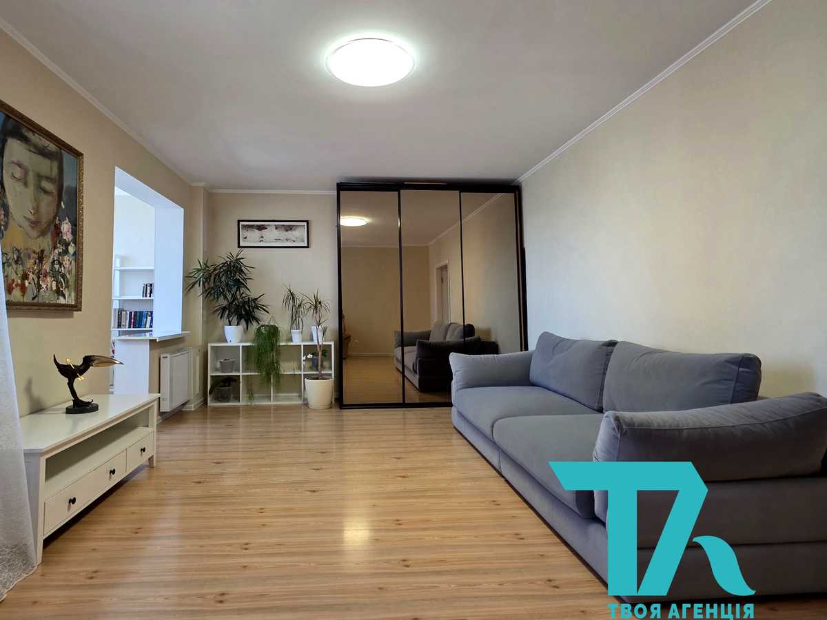 Квартира на вул. Анни Ахматової, 43 в Київ, ID 341677, фото №1