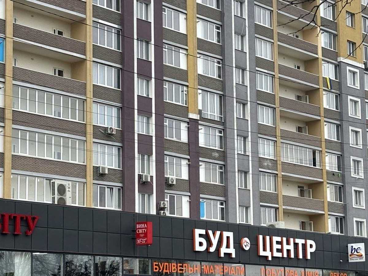 Купити квартиру за адресою вул. Озерна, 4 на Findly.com.ua Квартира на вул. Озерна, 4, ID 390078, фото №1