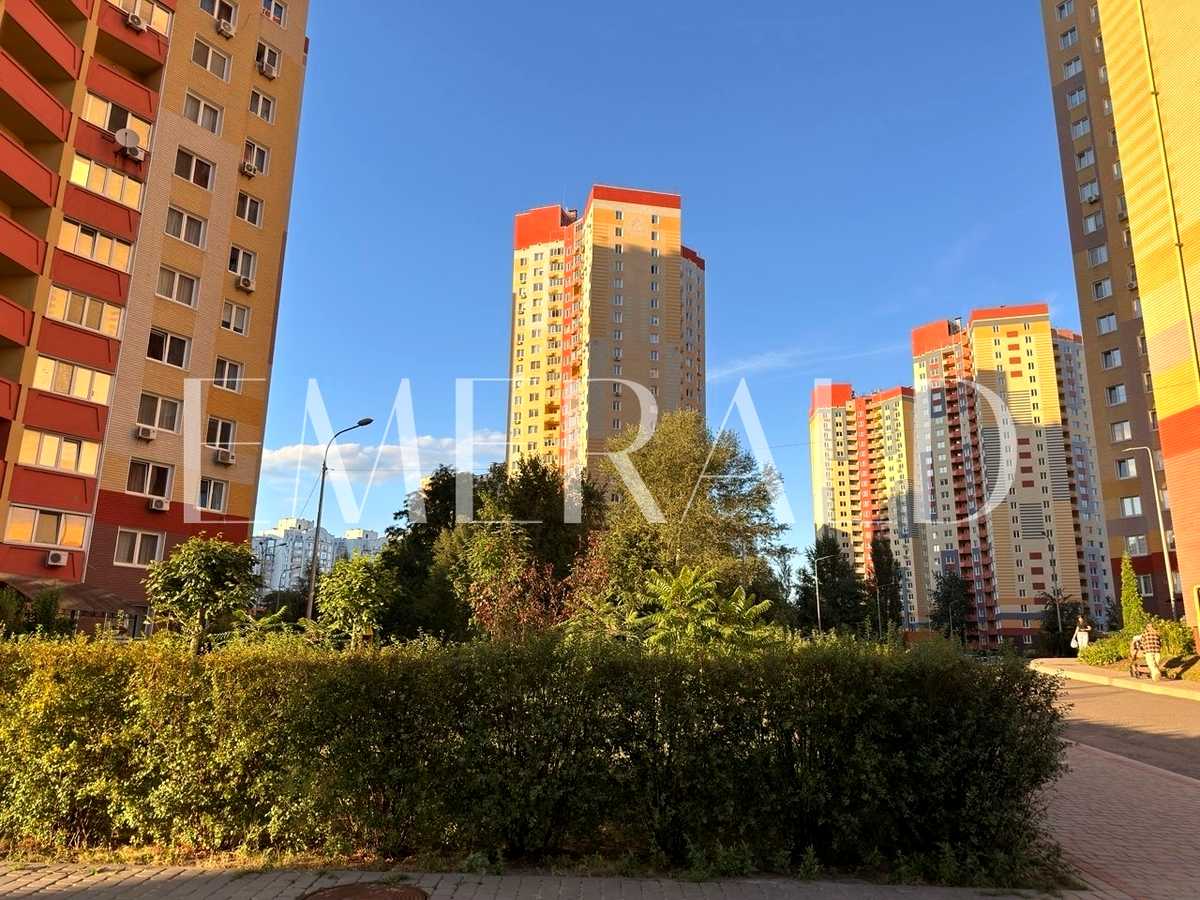 Квартира на просп. Академіка Глушкова, ID 348328, фото №1