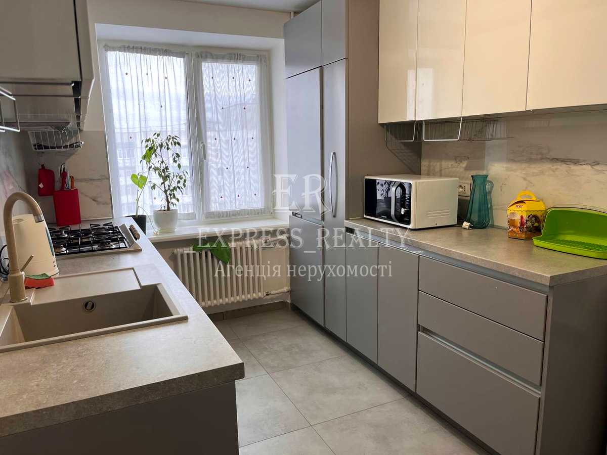 Квартира на вул. П'ятницька, 49 в Чернігові, ID 388717, фото №4