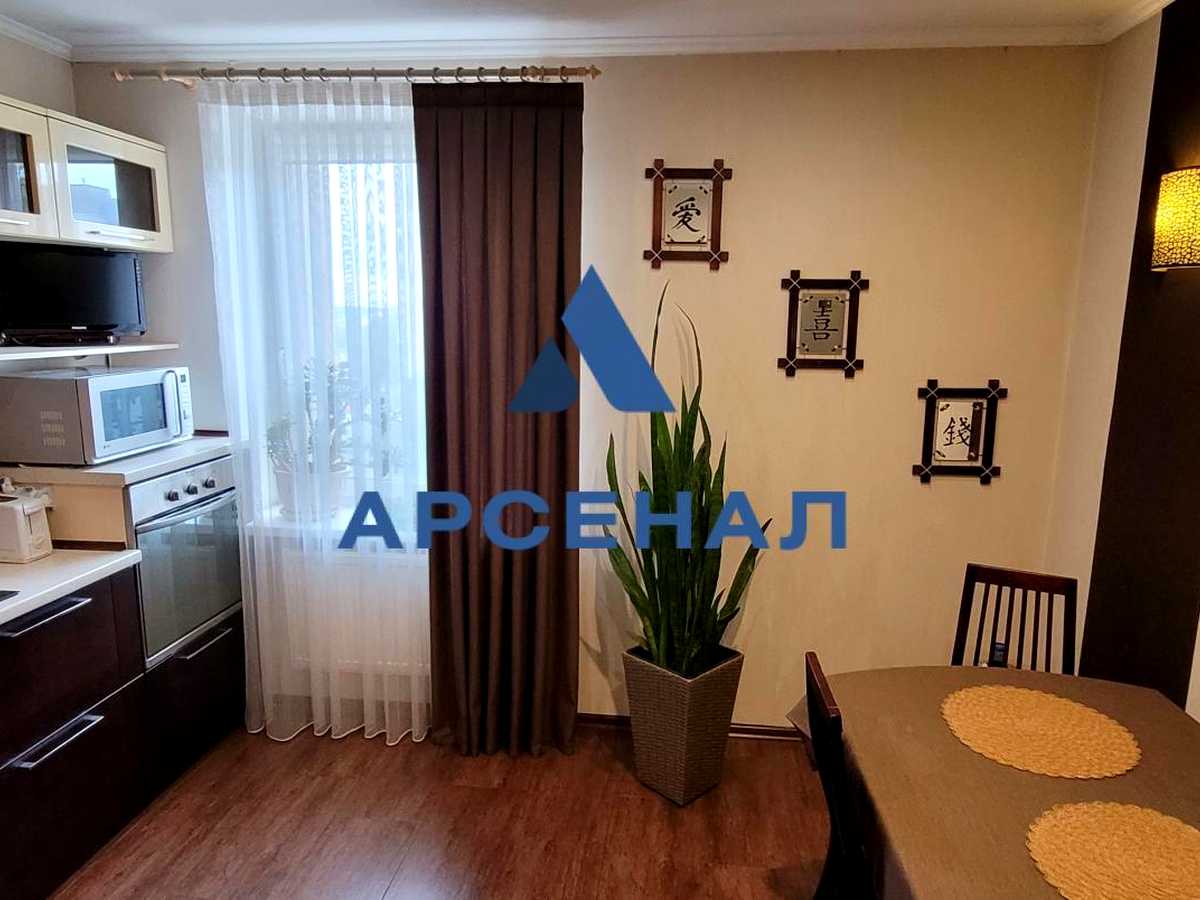 Квартира на бульв. Центральний, 22А, ID 389199, фото №1