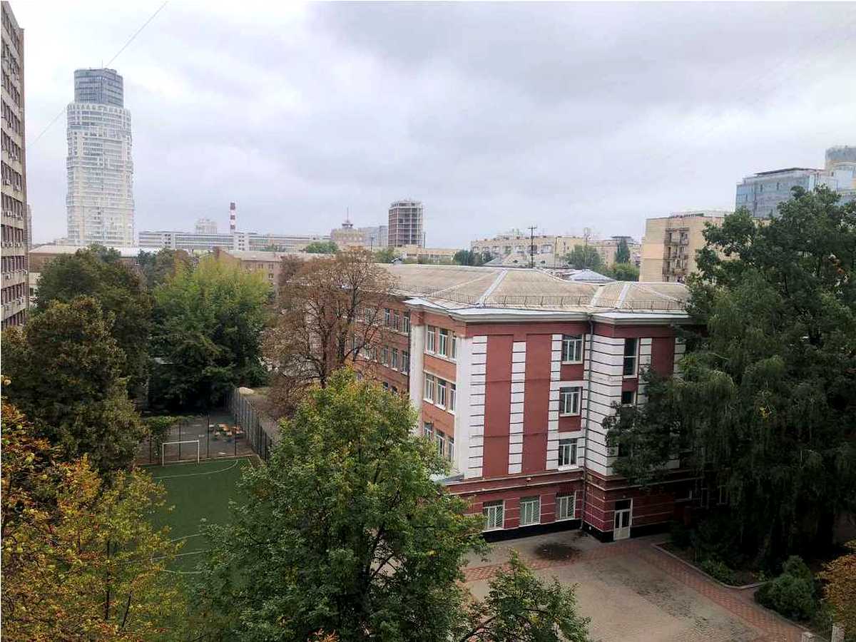 Купити квартиру за адресою вул. Панаса Мирного, 11 на Findly.com.ua Квартира на вул. Панаса Мирного, 11, ID 391954, фото №1