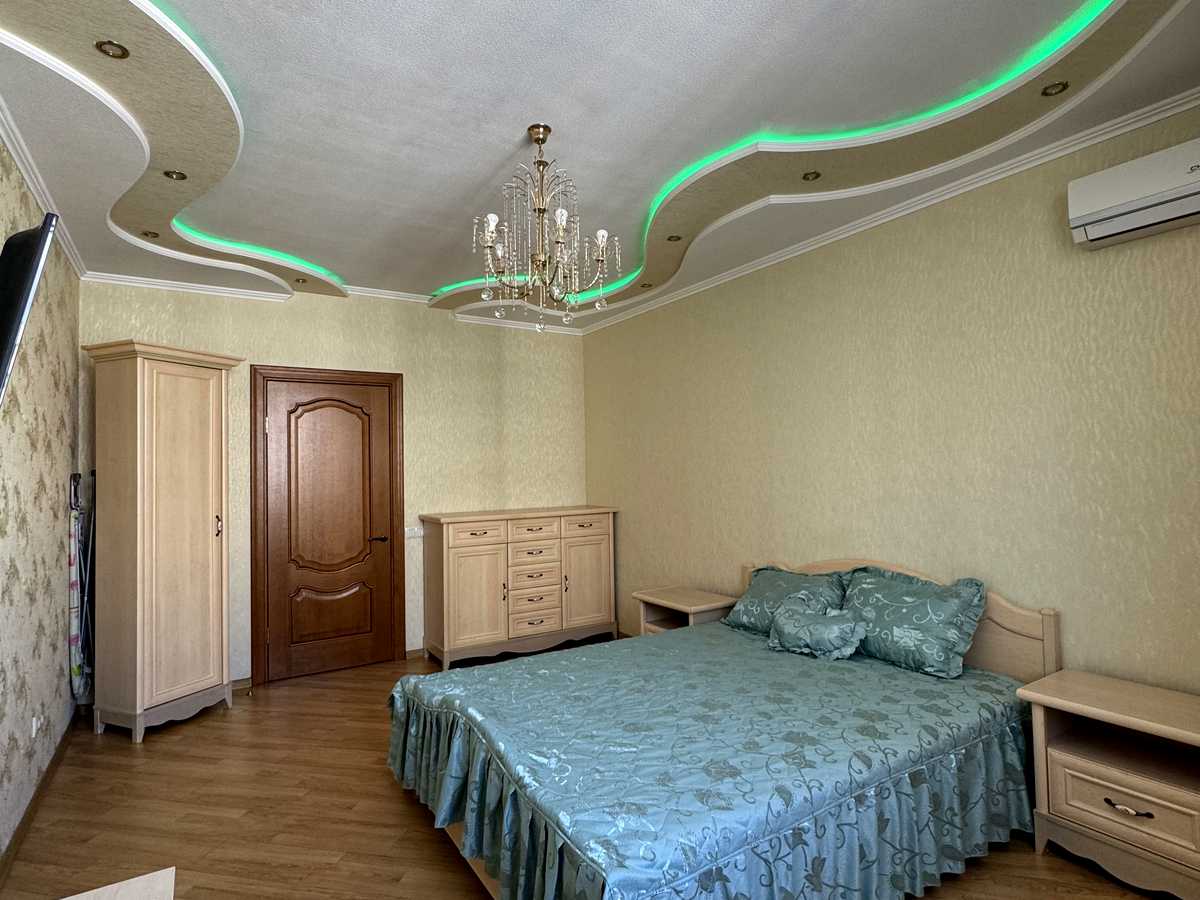 Квартира на вул. Авіаконструктора Ігоря Сікорського, 1Б в Києві, ID 390492, фото №2