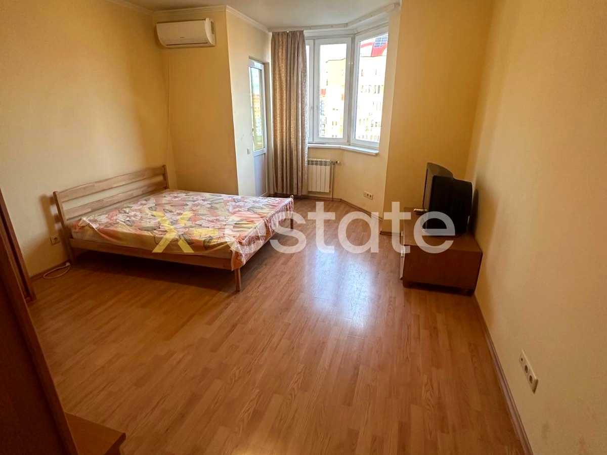 Квартира на вул. Анни Ахматової, 48, ID 364509, фото №1
