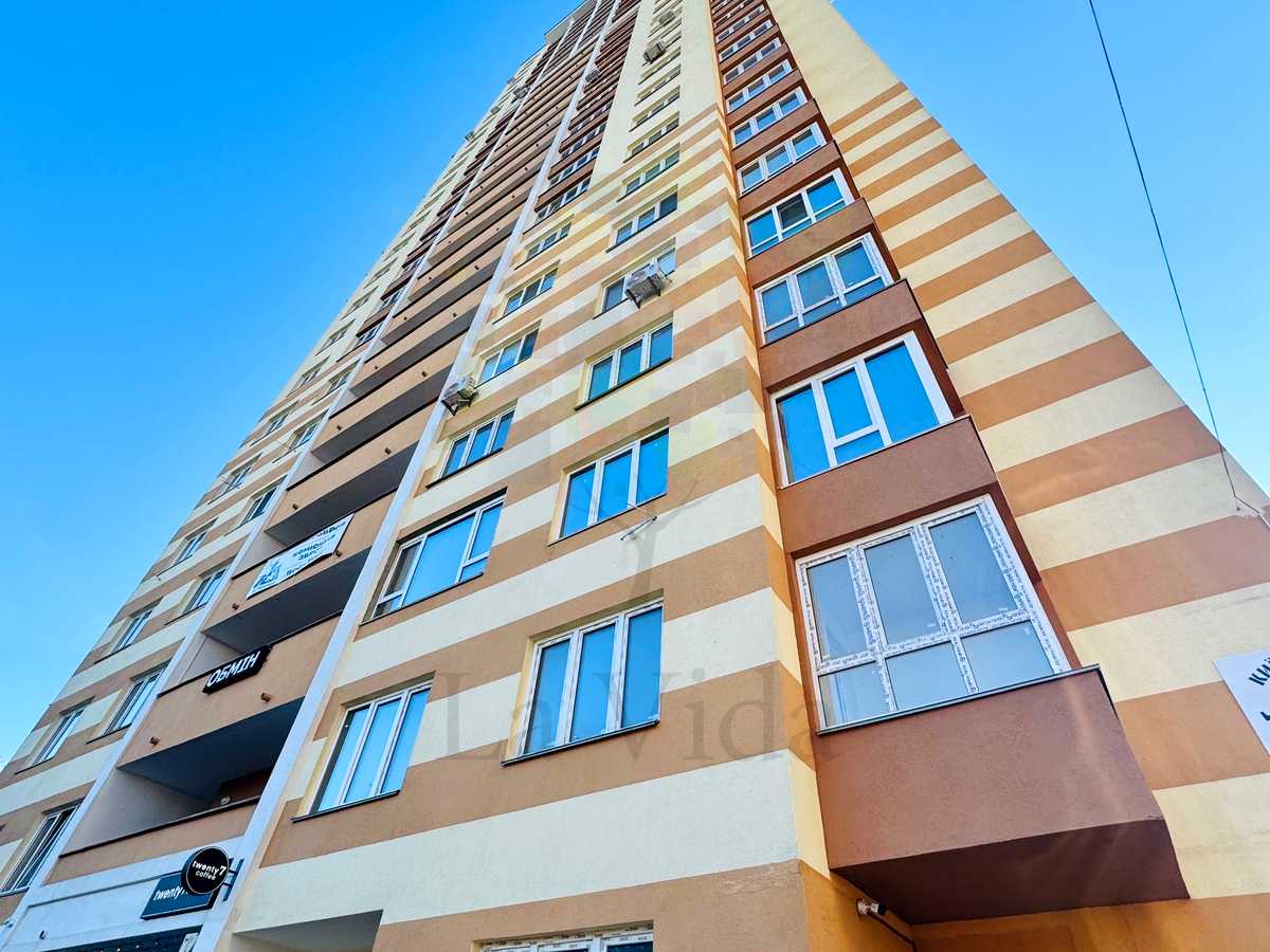 Орендувати квартиру за адресою вул. Краківська, 27А на Findly.com.ua Квартира на вул. Краківська, 27А, ID 389856, фото №1