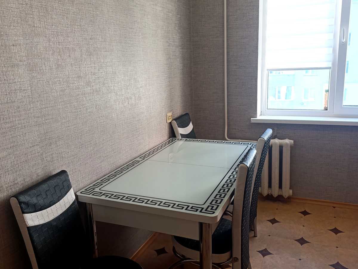 Квартира на вул. П'ятницька, 92 в Чернігові, ID 387911, фото №3