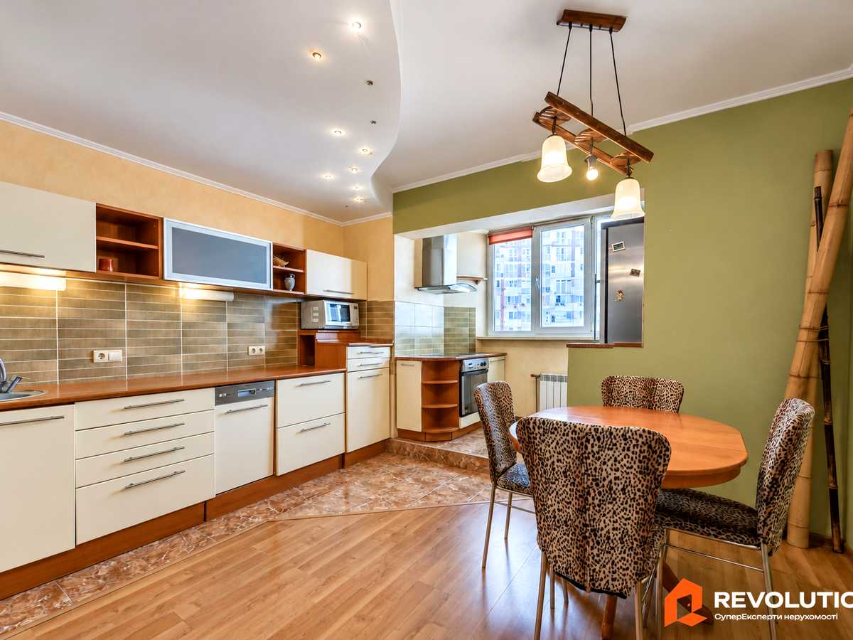 Квартира на вул. Драгоманова, 1Д в Києві, ID 389483, фото №2