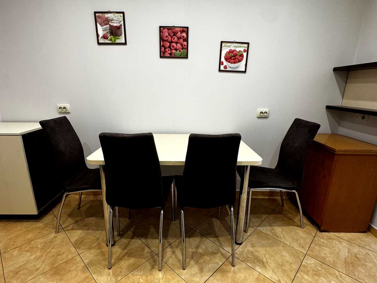 Квартира на вул. Федьковича, 112А в Івано-Франківську, ID 388509, фото №3