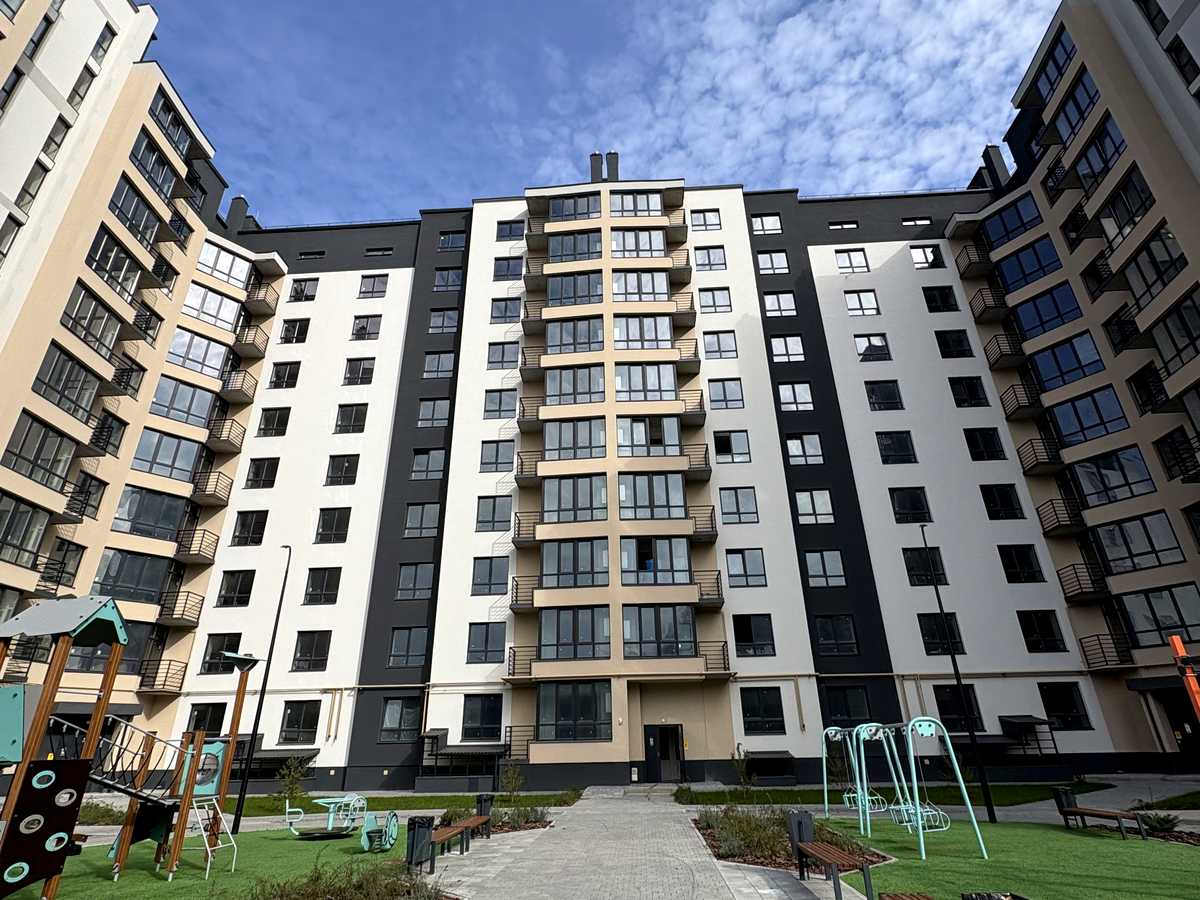 Купити квартиру за адресою вул. Зарічанська, 3 на Findly.com.ua Квартира на вул. Зарічанська, 3, ID 388804, фото №1