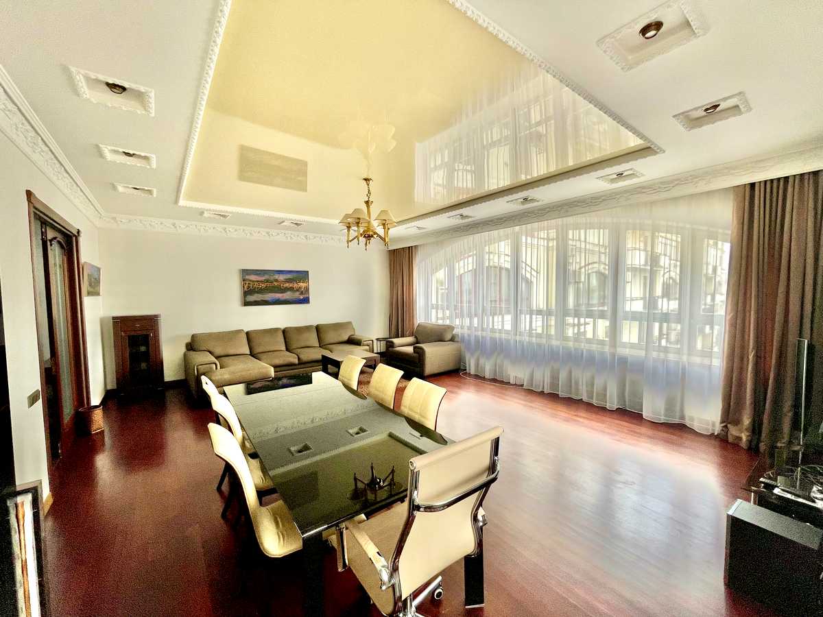 Квартира на вул. Ірининська, 5/24 в Київ, ID 384180, фото №1