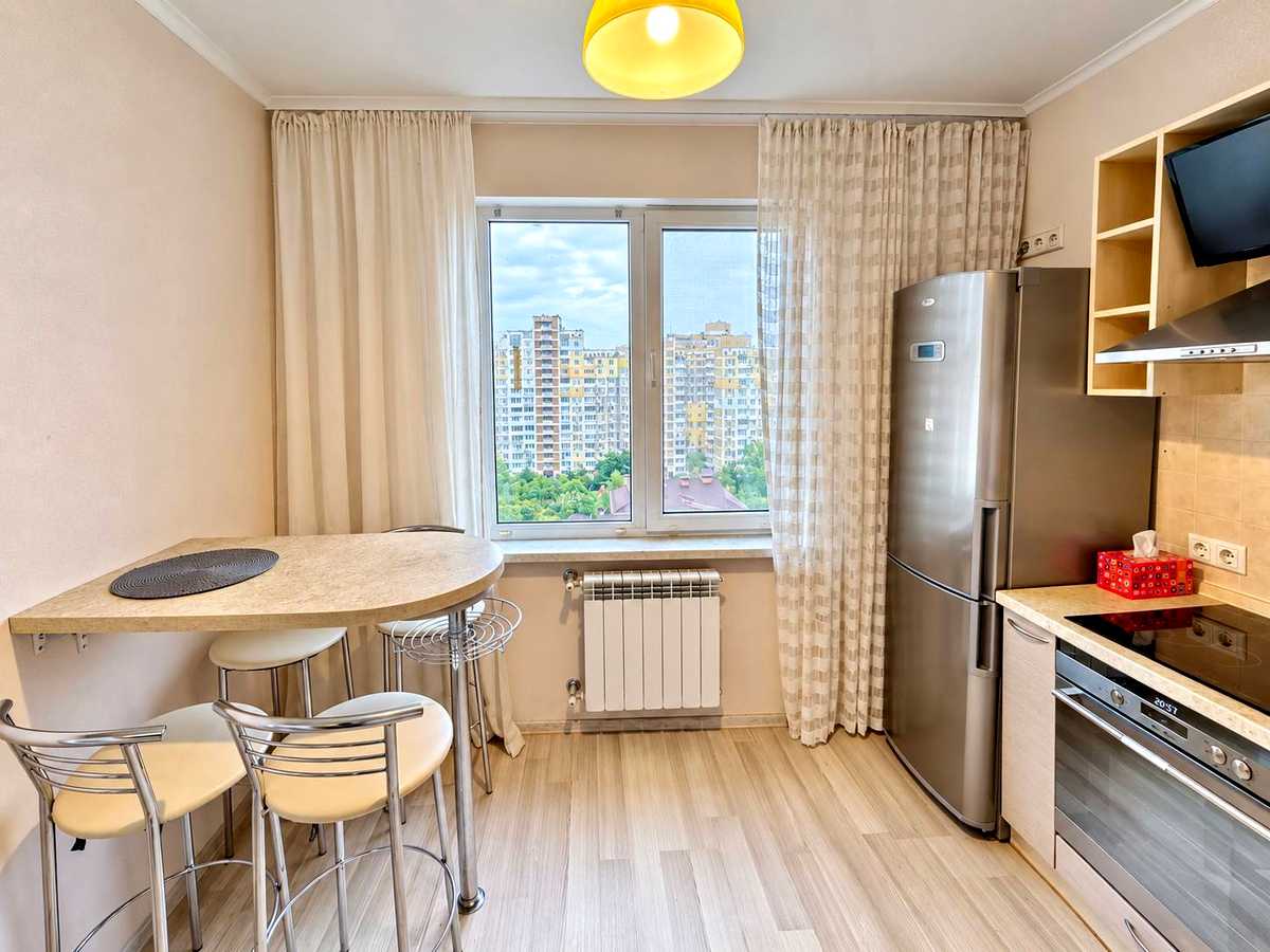 Квартира на вул. Олександра Мишуги, 3 в Києві, ID 389524, фото №2