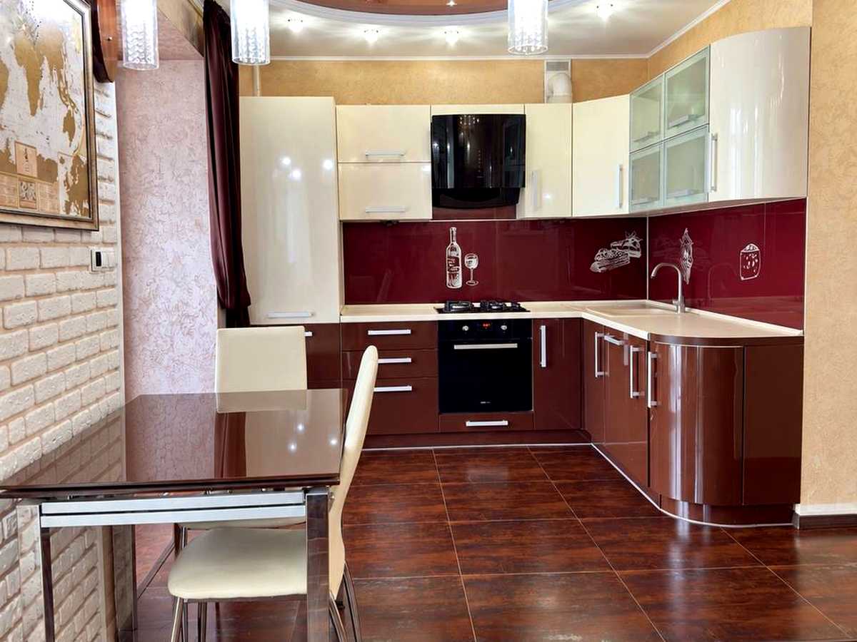 Квартира на вул. Нижня Берегова, 2а, ID 396007, фото №1