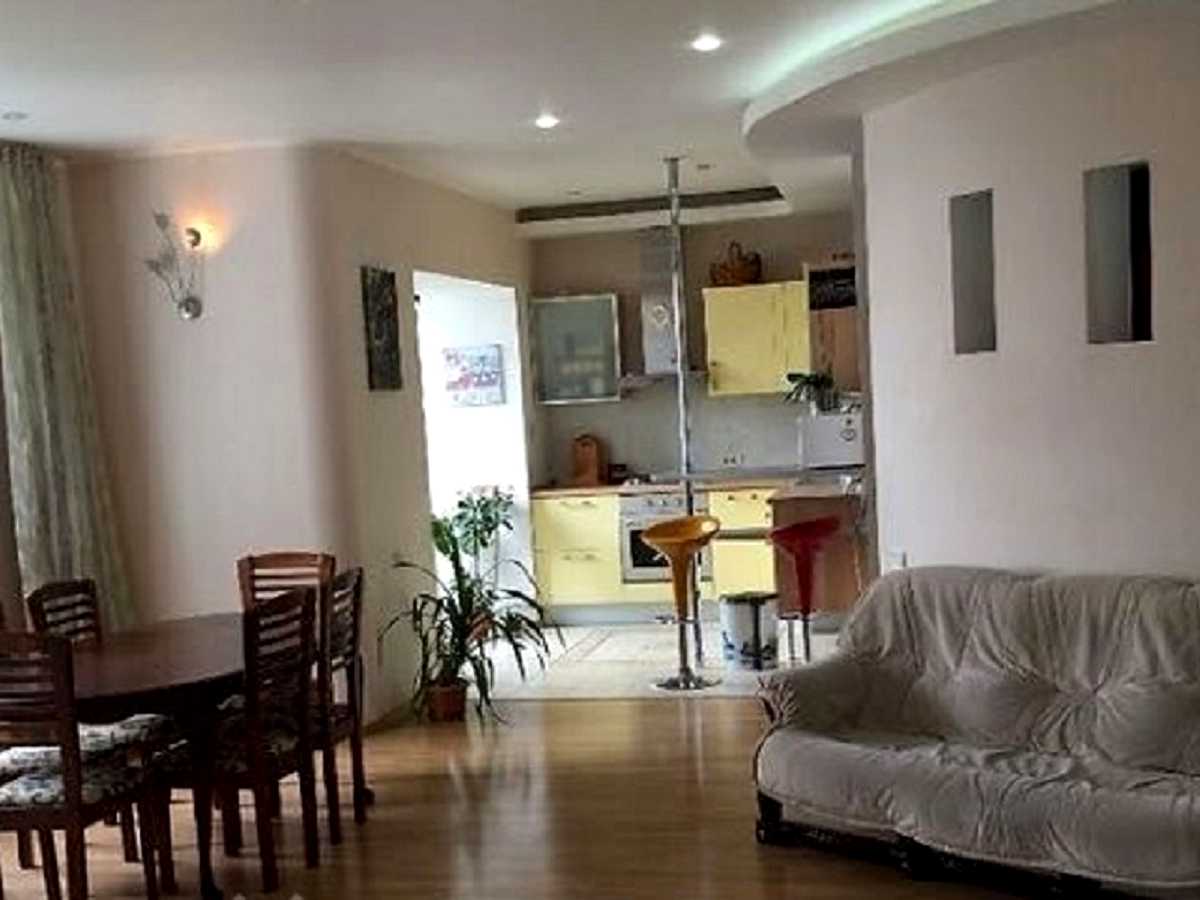 Квартира на вул. Незалежності, 17а, ID 403868, фото №1